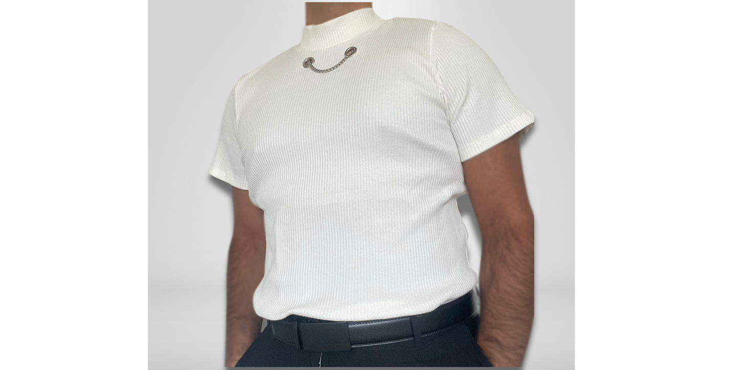 AMADO Necklace-Enhanced Short Sleeve Shirt